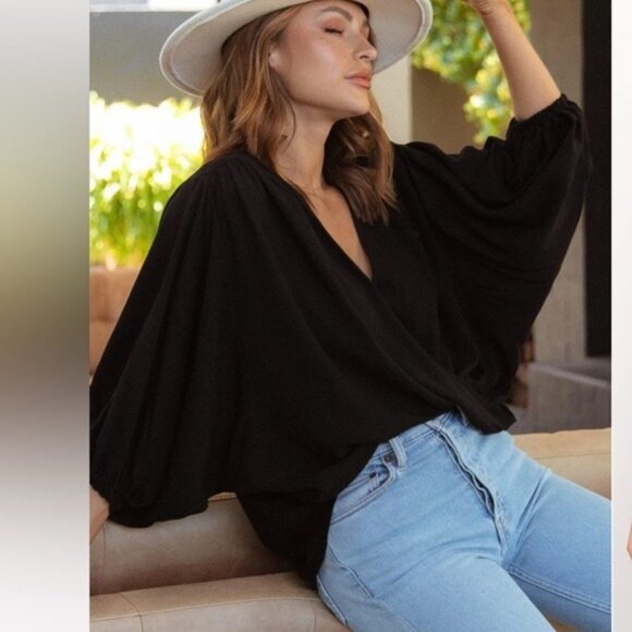 Petal & Pup Tops - New Petal&Pup Boho Feminine Oversized Top Puff Sleeve Coastal Stretch Black